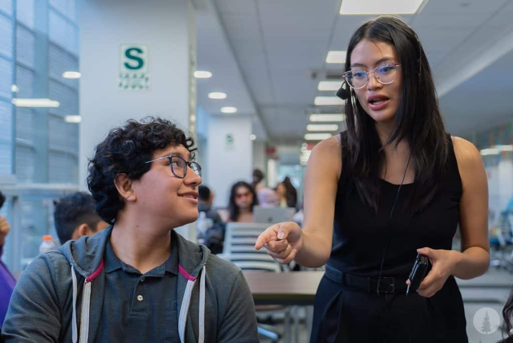 ESAN impulsa el emprendimiento y la innovación tecnológica con el evento Innova ESAN Ignite