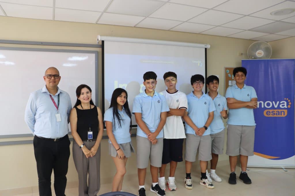 Innova ESAN y el Colegio Saint George’s  inician programa de formación estratégica para alumnos del Bachillerato Internacional (BI)
